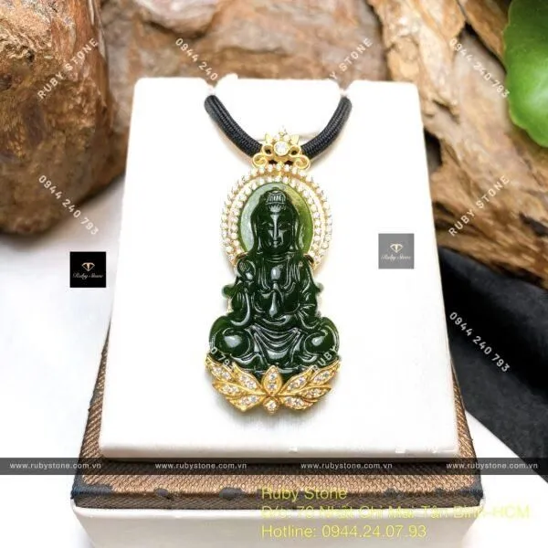 Sự khác nhau cơ bản giữa chạm khắc bằng máy và chạm khắc bằng tay thủ công