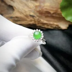 Nhẫn ngọc Phỉ thúy xanh lục đế vương, vàng 18k, kim cương thiên nhiên - Hình ảnh 7