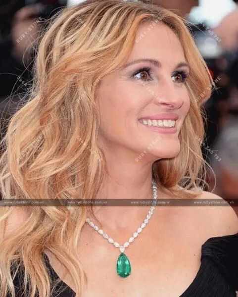 Emerald - Ngọc Lục Bảo là gì? Công dụng và giá trị của Ngọc Lục Bảo như thế nào?