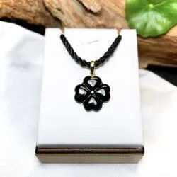 Mặt dây cỏ 4 lá ngọc Phỉ thúy mực dục Myanmar, vàng 18k