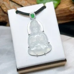 Phật quán thế âm bồ tát ngọc Phỉ thuý băng chủng Myanmar, vàng 18k - Hình ảnh 3