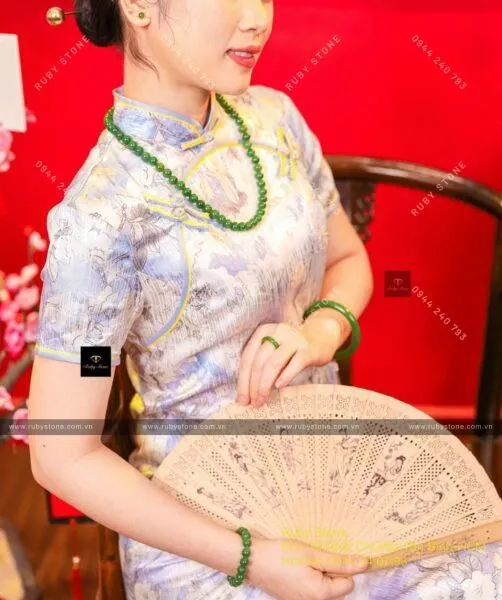 Cách nhận biết Ngọc bích đã qua xử lý