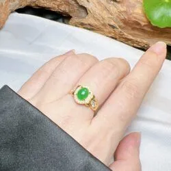 Nhẫn ngọc Phỉ thuý xanh lục Myanmar (ko bọc đáy), vàng 18k - Ảnh 10