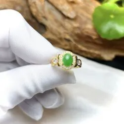 Nhẫn ngọc Phỉ thuý xanh lục Myanmar (ko bọc đáy), vàng 18k - Ảnh 6
