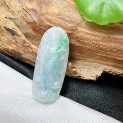 Phật quán thế âm bồ tát ngọc Phỉ thuý nếp băng Myanmar - Hình ảnh 2