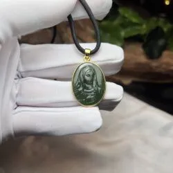 Mặt dây Đức mẹ Maria ngọc bích Canada, vàng 18k - Hình ảnh 6