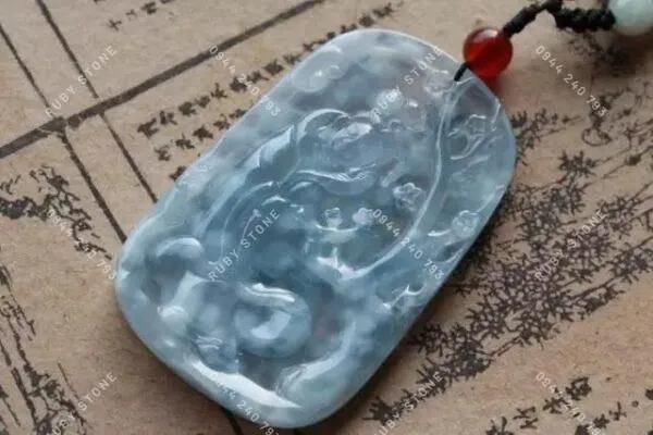 Sự khác nhau giữa "Bông" trong ngọc và "ngọc Bông tuyết" Muna là gì?