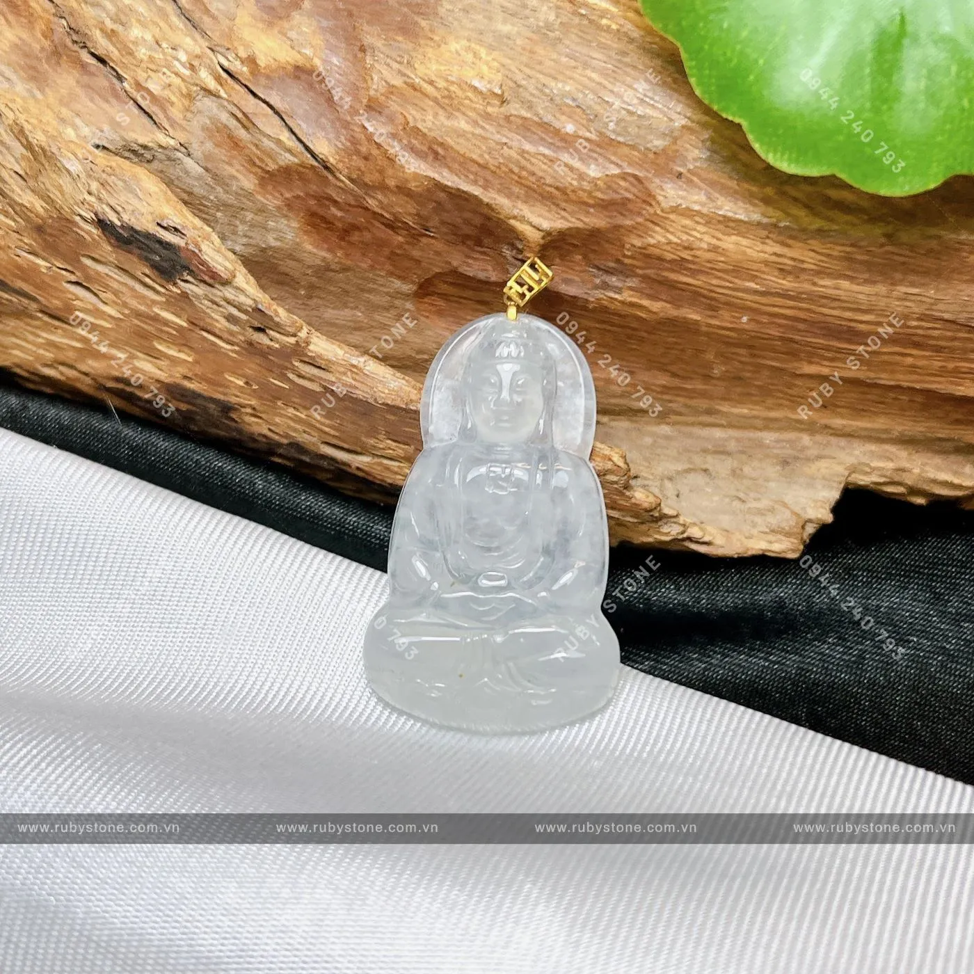 Phật A Di Đà ngọc Phỉ thuý băng chủng Myanmar Phật A Di Đà ngọc Phỉ thuý băng chủng Myanmar - Ảnh 3