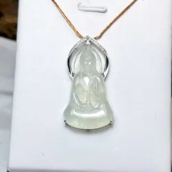 Phật quán thế âm bồ tát ngọc Phỉ thuý Myanmar, vàng 18k kim cương thiên nhiên - Hình ảnh 5
