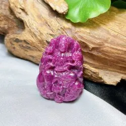 Phổ hiền bồ tát Ruby Nam Phi - Phật bản mệnh tuổi Thìn, Tỵ Phổ hiền bồ tát Ruby Nam Phi - Phật bản mệnh tuổi Thìn, Tỵ