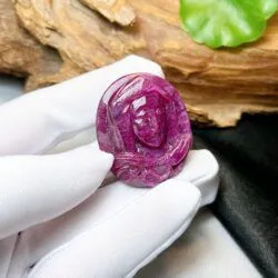Mặt dây Đức mẹ Maria đá Ruby Nam Phi - Hình ảnh 4