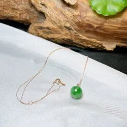 Mặt dây trái châu ngọc Phỉ thuý Myanmar, vàng 18k (bao gồm cả dây vàng) - Hình ảnh 7