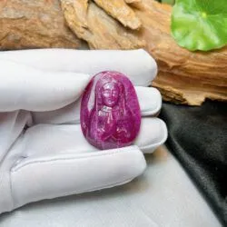 Mặt dây Đức mẹ Maria đá Ruby Nam Phi - Hình ảnh 2