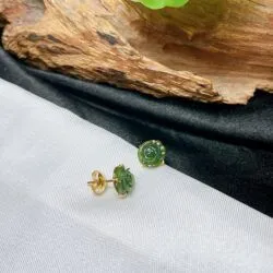 Khuyên tai hoa mẫu đơn ngọc bích Canada đậm, vàng 18k