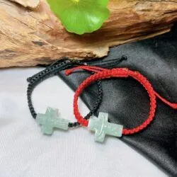 Vòng đeo tay Thánh giá chúa Jesus ngọc Cẩm thạch Myanmar - Hình ảnh 3