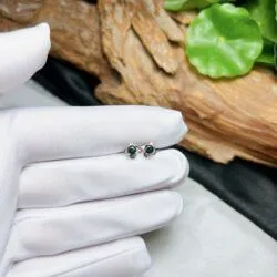 Khuyên tai ngọc phỉ thuý mực dục Myanmar, vàng trắng 14k, kim cương thiên nhiên - Hình ảnh 3
