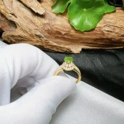 Nhẫn nữ ngọc bích Canada mài giác tròn, vàng 18k - Ảnh 6