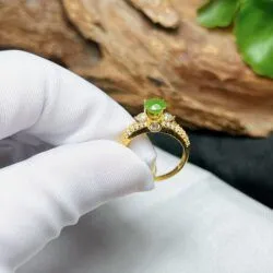 Nhẫn nữ mài giác tròn ngọc bích Canada, vàng 18k