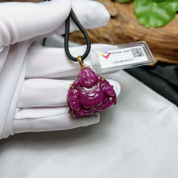 Phật Di Lặc Ruby Nam Phi, KT 30mm, vàng 18k
