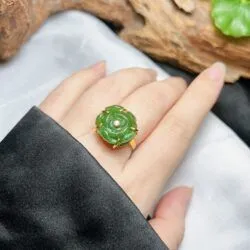 Nhẫn hoa mẫu đơn Ngọc bích Canada, vàng 18k - Ảnh 4