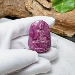 A Di Đà phật đá quý Ruby Nam Phi, chạm khắc tinh xảo