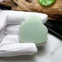 Phật Di Lặc ngọc bích Nga, chạm khắc thủ công tinh xảo - Ảnh 6