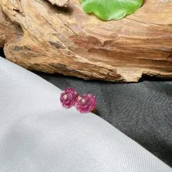 Khuyên tai hoa mẫu đơn đá quý Ruby Nam Phi, vàng 18k - Ảnh 5