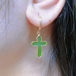 Khuyên tai thánh giá Ngọc bích Canada, vàng 18k