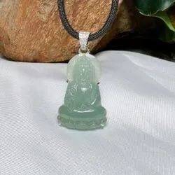 Quán thế âm bồ tát ngọc Phỉ thuý Miến Điện (Myanmar)