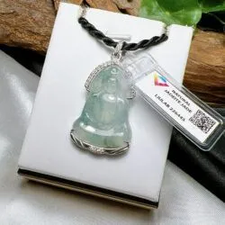 Mặt dây Quán thế âm bồ tát ngọc Phỉ thuý Muna, vàng trắng 14k - Hình ảnh 4