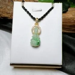 Mặt dây quán thế âm bồ tát ngọc Cẩm thạch Myanmar, vàng 18k