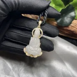 Quán Thế Âm Bồ Tát bạch ngọc, vàng 18k - Hình ảnh 6
