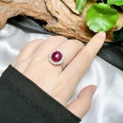 Nhẫn oval Ruby Nam Phi, vàng 18k - Ảnh 5