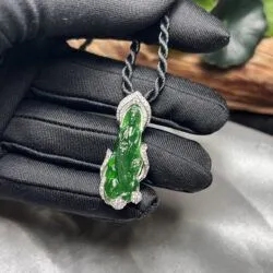 Mặt dây Quán thế âm bồ tát ngọc Phỉ thuý xanh lục Guatemala - Ảnh 5