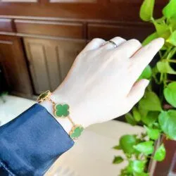 Lắc tay cỏ 4 lá ngọc bích Canada, vàng 18k - Hình ảnh 4
