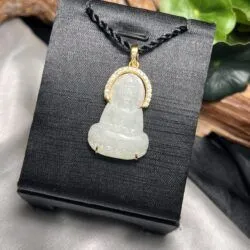 Quán thế âm bồ tát ngọc bích Nga (bạch ngọc), vàng 18k - Ảnh 3