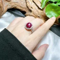 Nhẫn oval Ruby Nam Phi, vàng 18k - Ảnh 4