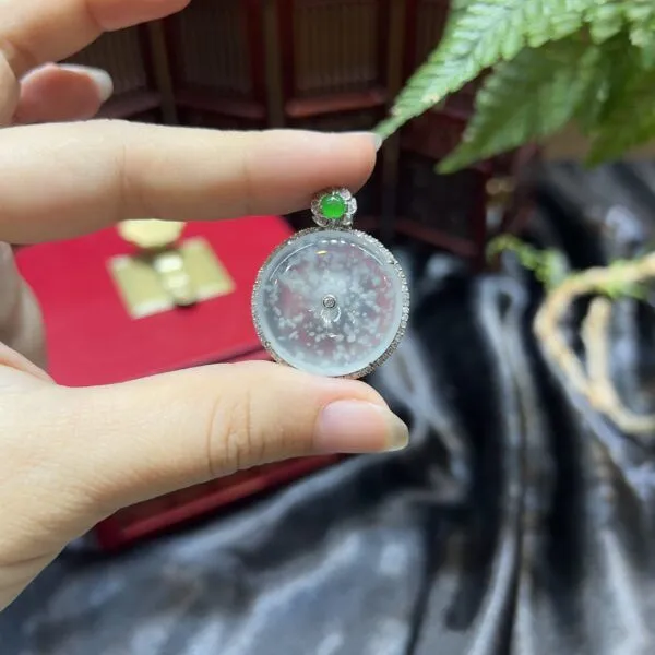 Mặt dây đồng điếu ngọc Phỉ thuý băng chủng Muna