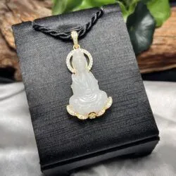 Quán Thế Âm Bồ Tát bạch ngọc, vàng 18k - Hình ảnh 4
