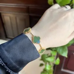 Lắc tay cỏ 4 lá ngọc bích Canada, vàng 18k - Hình ảnh 5