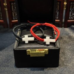 Vòng đeo tay Thánh giá ngọc cẩm thạch Vòng đeo tay Thánh giá ngọc cẩm thạch