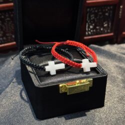 Vòng đeo tay Thánh giá ngọc cẩm thạch Vòng đeo tay Thánh giá ngọc cẩm thạch