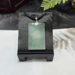Mặt dây vô sự bài ngọc phỉ thuý Myanmar