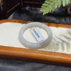 Vòng bản liền ngọc cẩm thạch Miến Điện - Ảnh 3