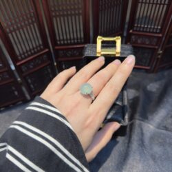 Nhẫn ngọc phỉ thuý lam thiên không