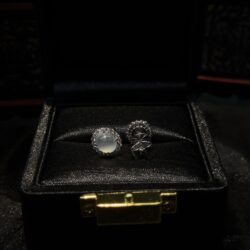 Khuyên tai ngọc phỉ thuý Myanmar