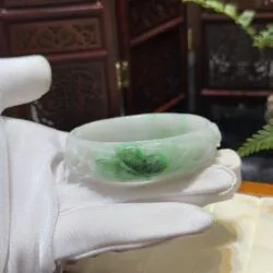 Vòng bản liền ngọc Cẩm thạch chạm hoa mẫu đơn - Ảnh 6