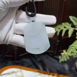 Mặt dây vô sự bài ngọc phỉ thuý hoa bay - Hình ảnh 3