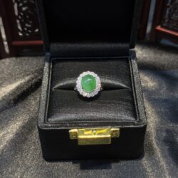 Nhẫn ngọc phỉ thúy xanh lục