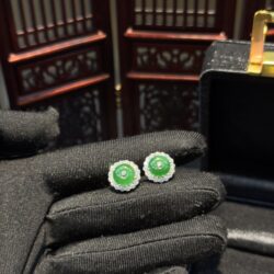 Khuyên tai đồng điếu ngọc phỉ thuý xanh lục